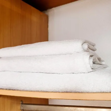 Apartment Village Des Abbesses *